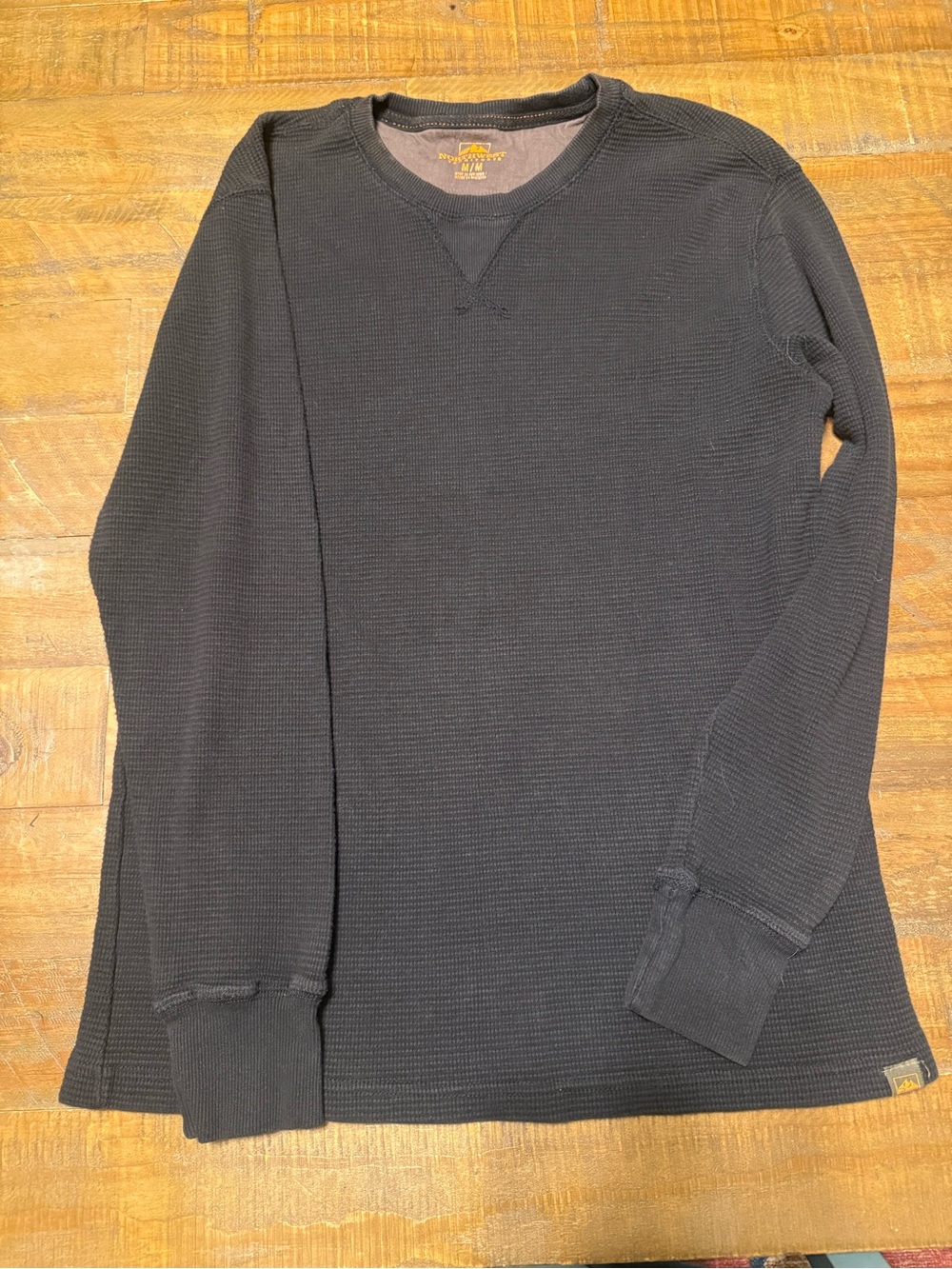 Northwest Territory Men's 100% Black Waffle Knit Thermal Long Sleeve Shirt - Si